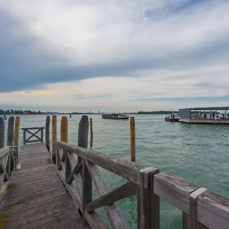 Apartment Ca' Bragadin, And Relax In Venice Lido di Venezia