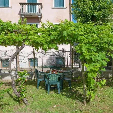Apartment Ca' Bragadin, And Relax In Venice Lido di Venezia