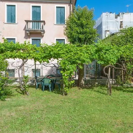 Apartment Ca' Bragadin, And Relax In Venice Lido di Venezia